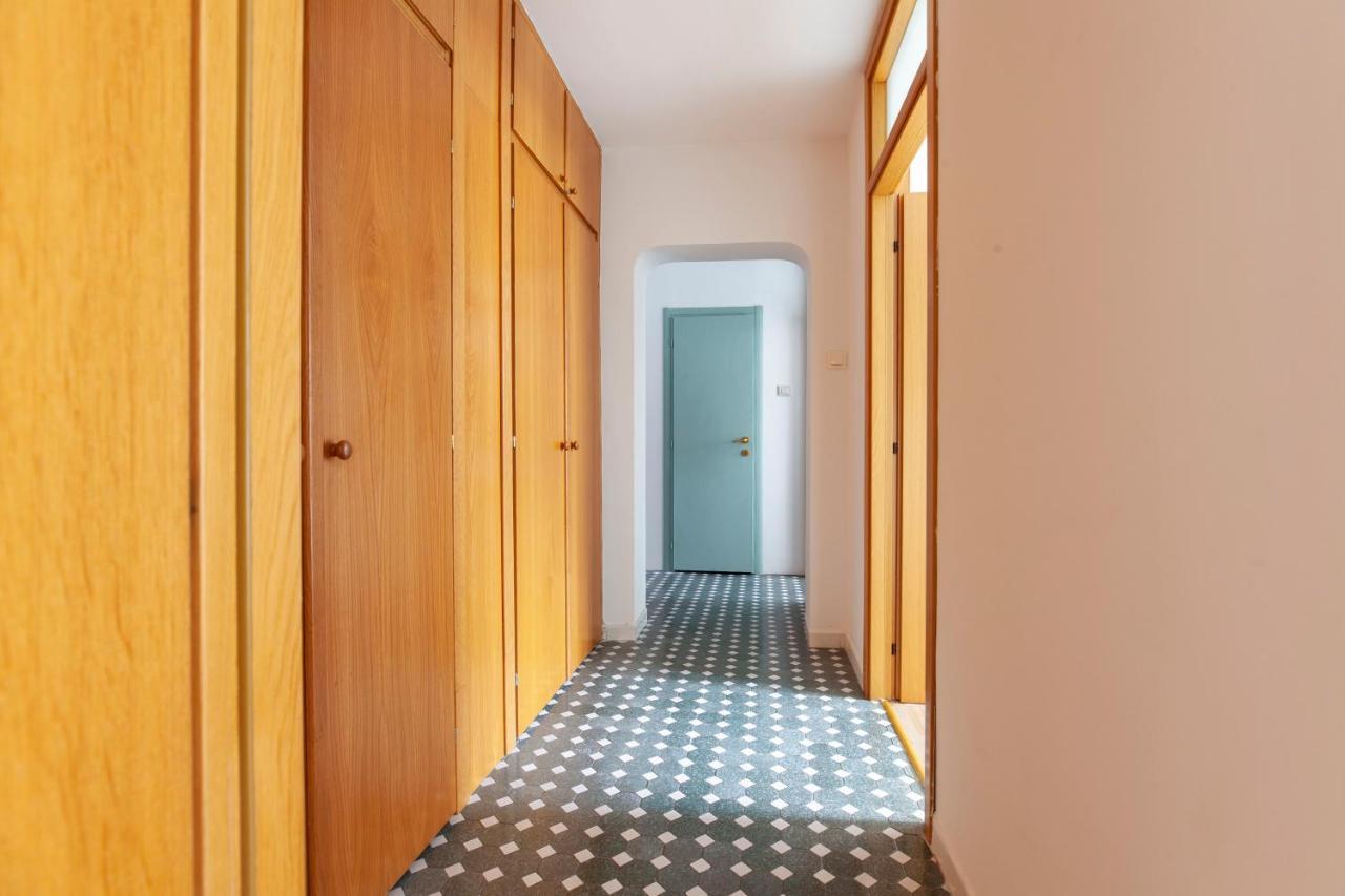 13 Septembrie Apt, Near Marriott 부쿠레슈티 외부 사진