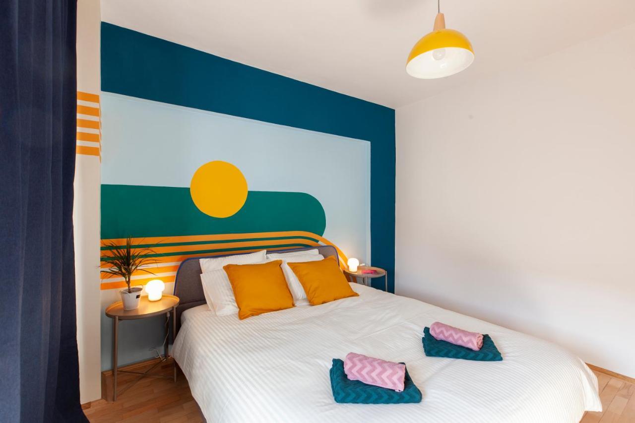 13 Septembrie Apt, Near Marriott 부쿠레슈티 외부 사진