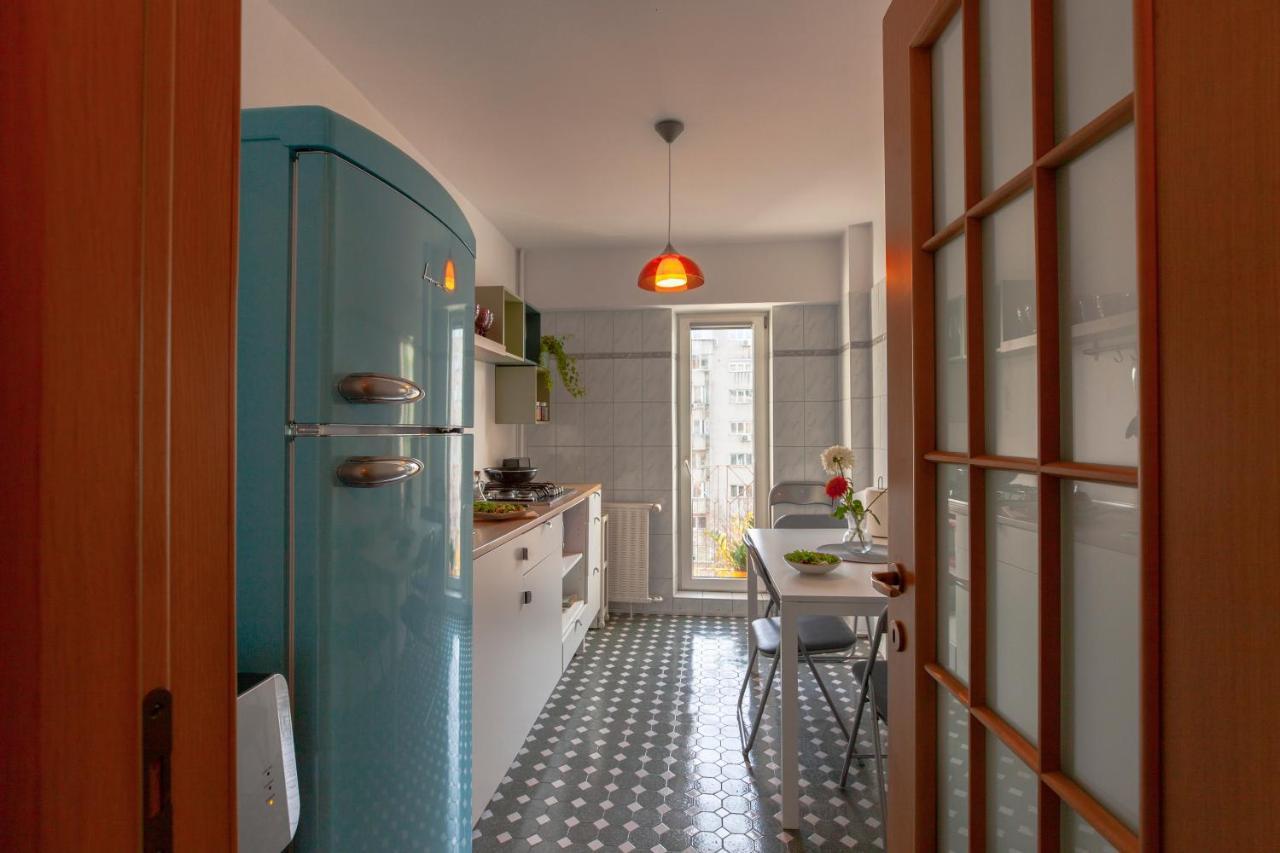 13 Septembrie Apt, Near Marriott 부쿠레슈티 외부 사진